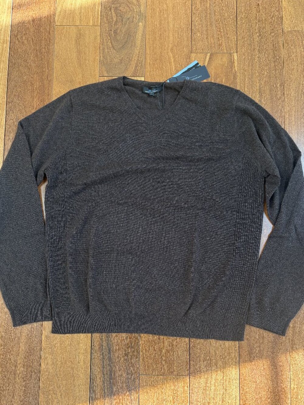 Mark Anthony expresso brown v-neck cashmere sweater